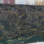 Đá Marble Đen Hoa Vàng