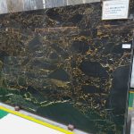 Đá Marble Đen Hoa Vàng